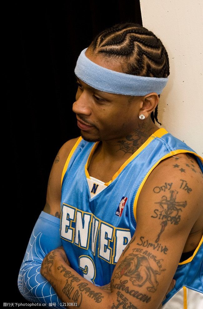 许多选手围 许多选手围